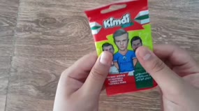 آنباکس هیجان‌انگیز و یادگیری کارت ۱۰۰ کیمدی!