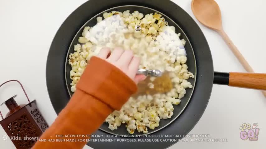 کاور ویدیوی چالش‌های جذاب غذا خوردن با موکبانگ دونا!